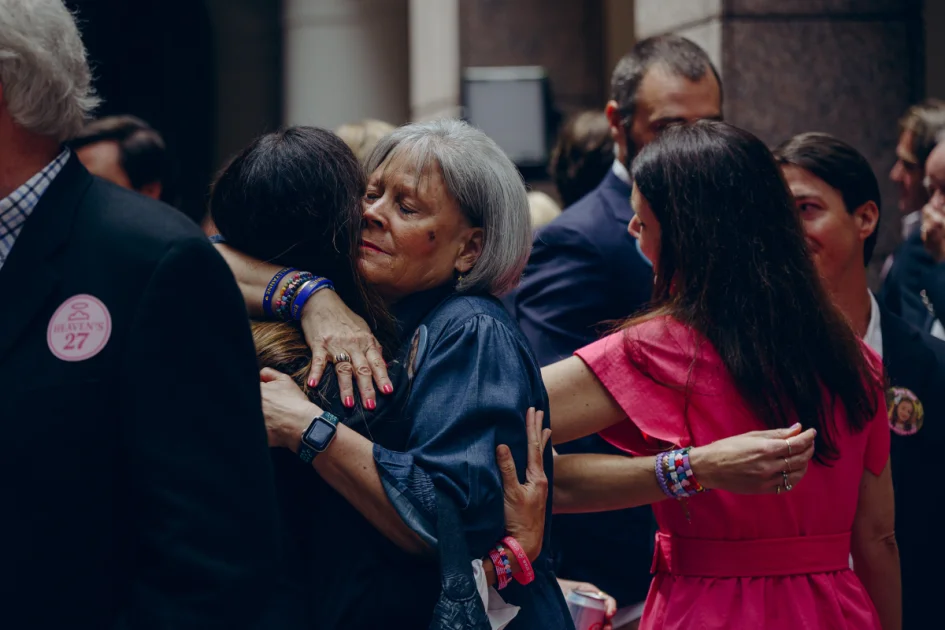 Camp Mystic director apologizes as Texas flood investigation unfolds