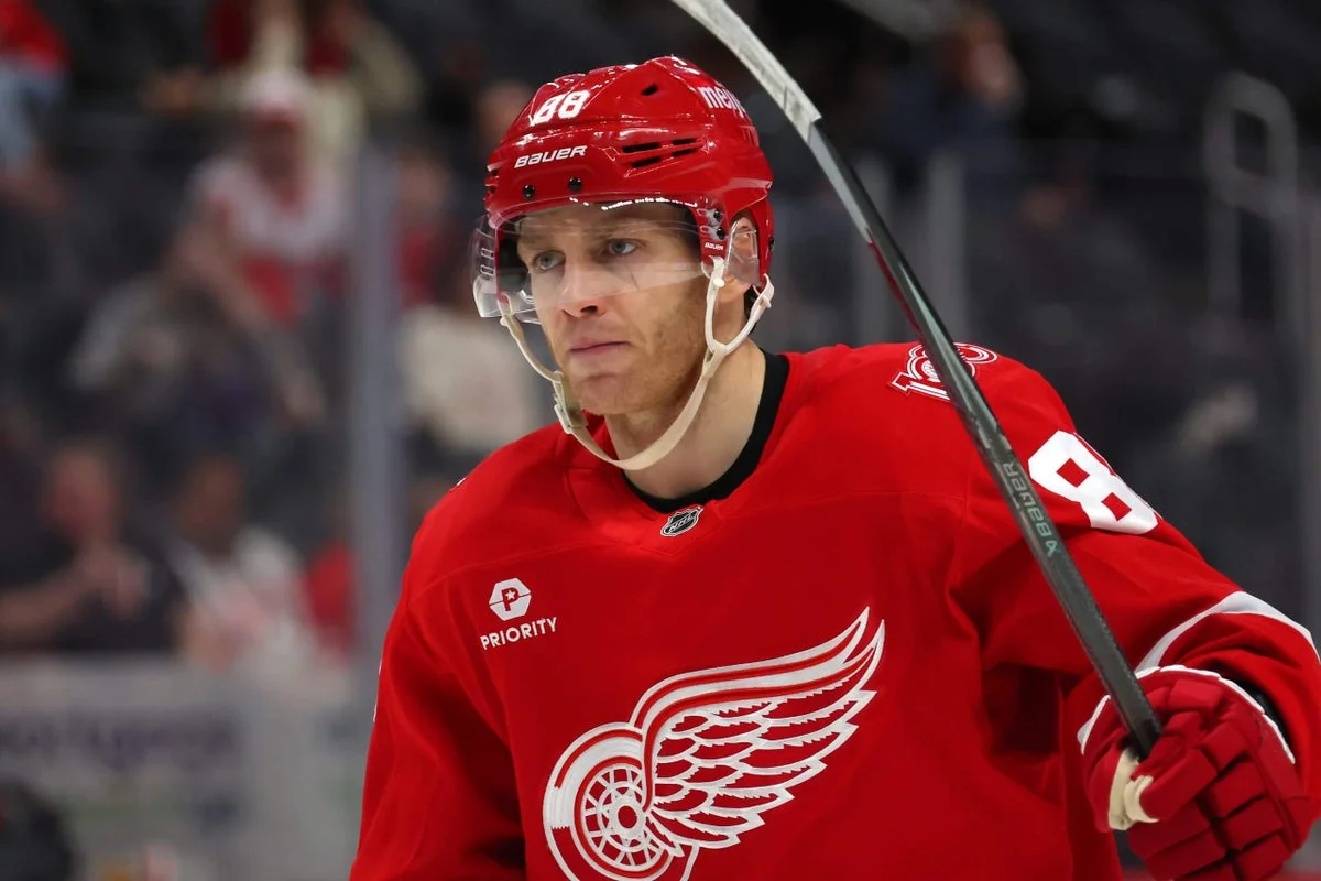 Patrick Kane's Chicago Homecoming on a Two-Year, $8M AAV Deal