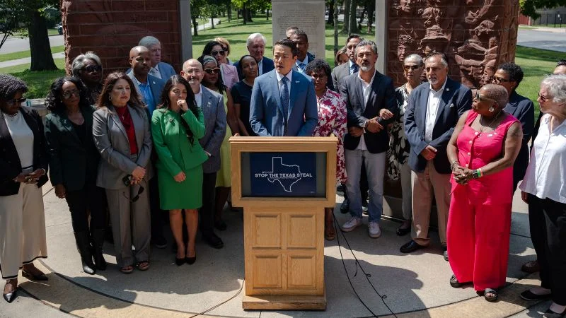 Texas Republicans and Democrats Prepare for New Redistricting Battle Amid Political Tensions