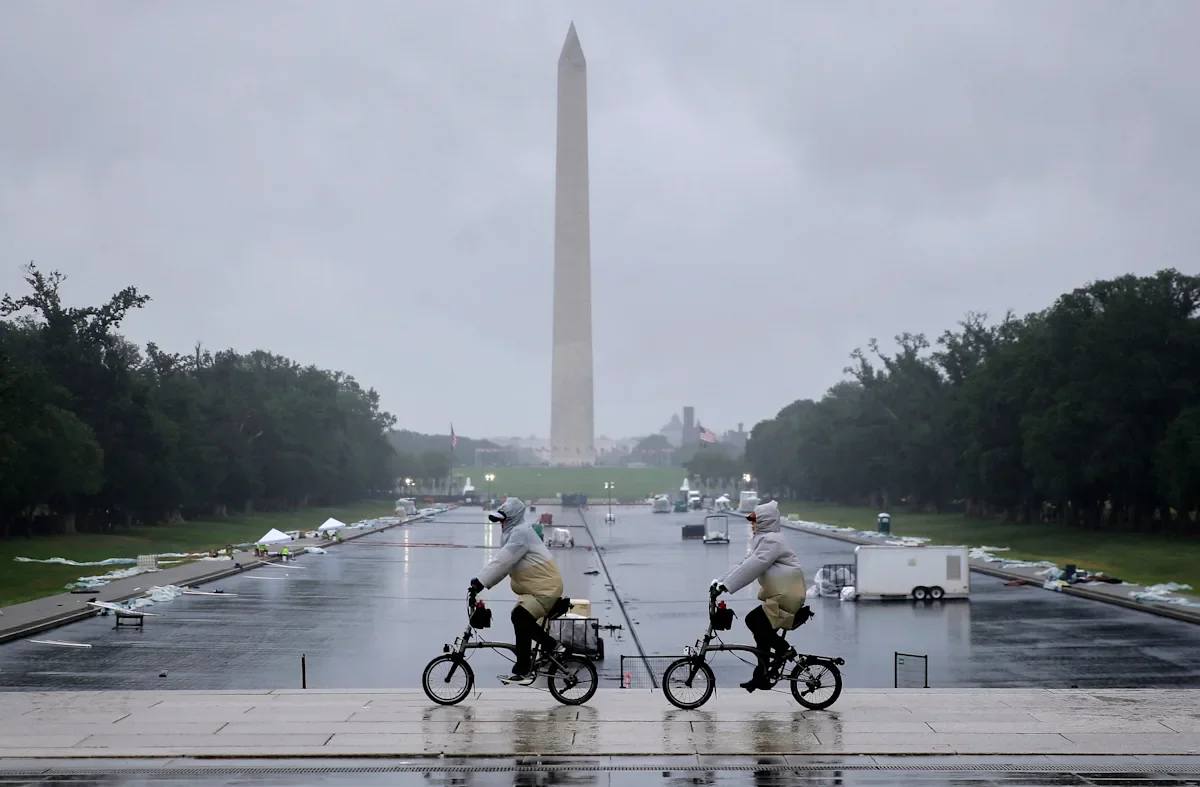 Reality Check: No Hundreds of Millions Spent on the Reflecting Pool