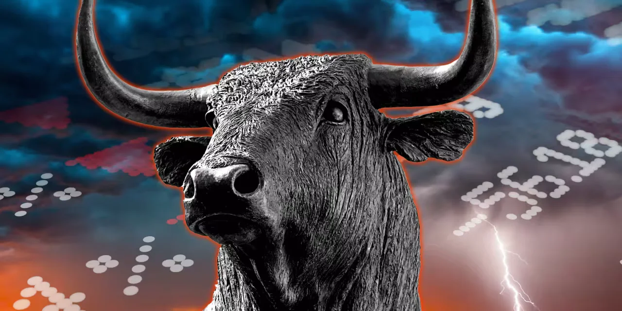 Stock Market's Summer Test: Bull's Fate and Long-Term U.S. Debt's Bullishness