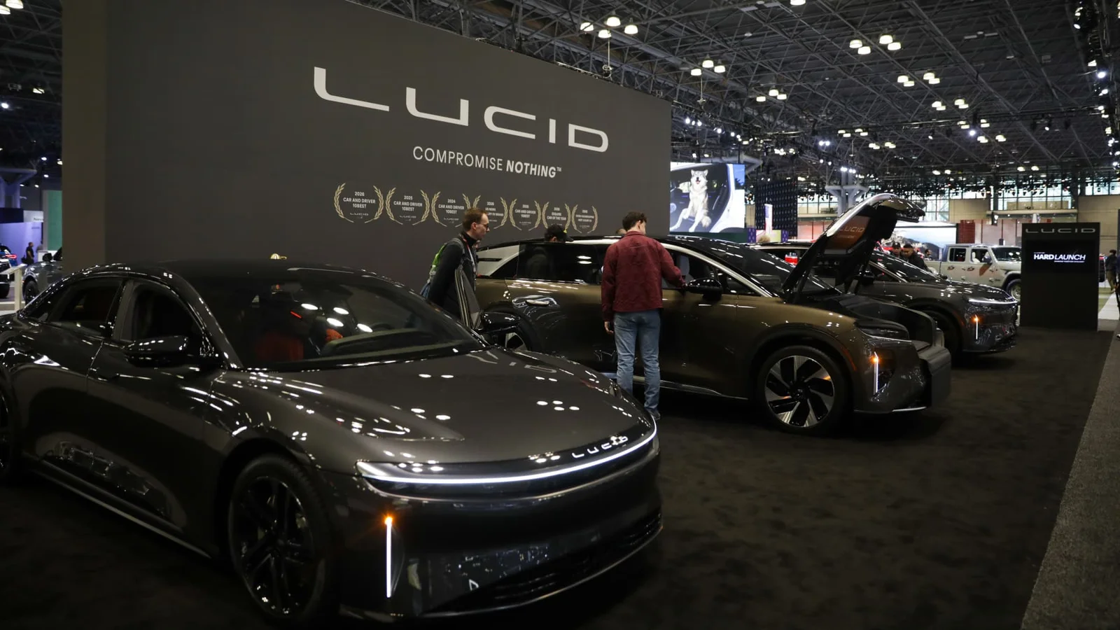 Lucid trims U.S. staff by 18%, disbands COO role