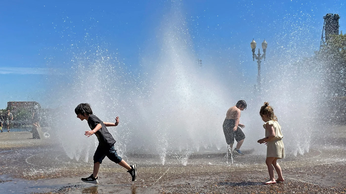Unprecedented Heat Wave Sweeps Pacific Northwest, Breaking Records