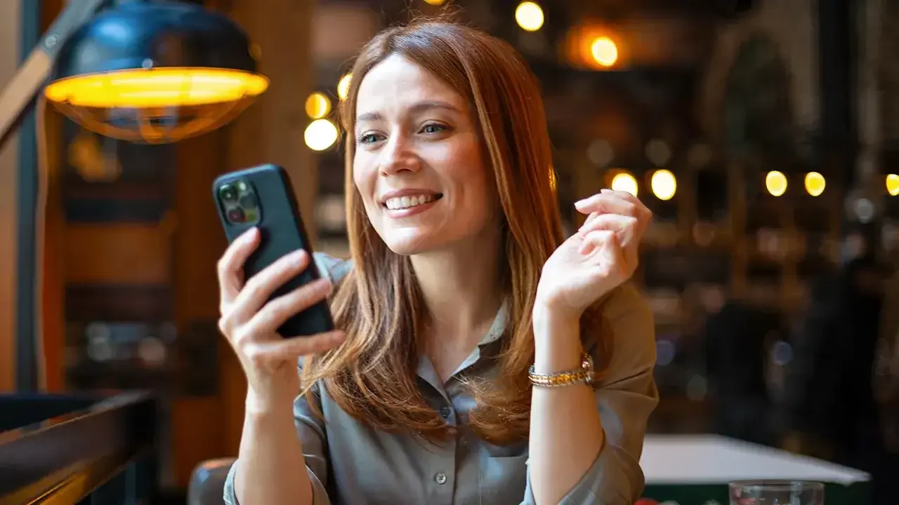 AI Dating Tools Could Undercut Real Chemistry, Experts Warn