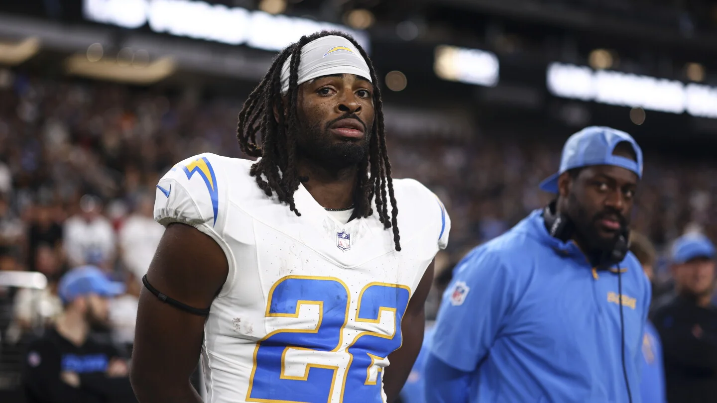 Giants sign Najee Harris, eyeing a comeback after Achilles tear