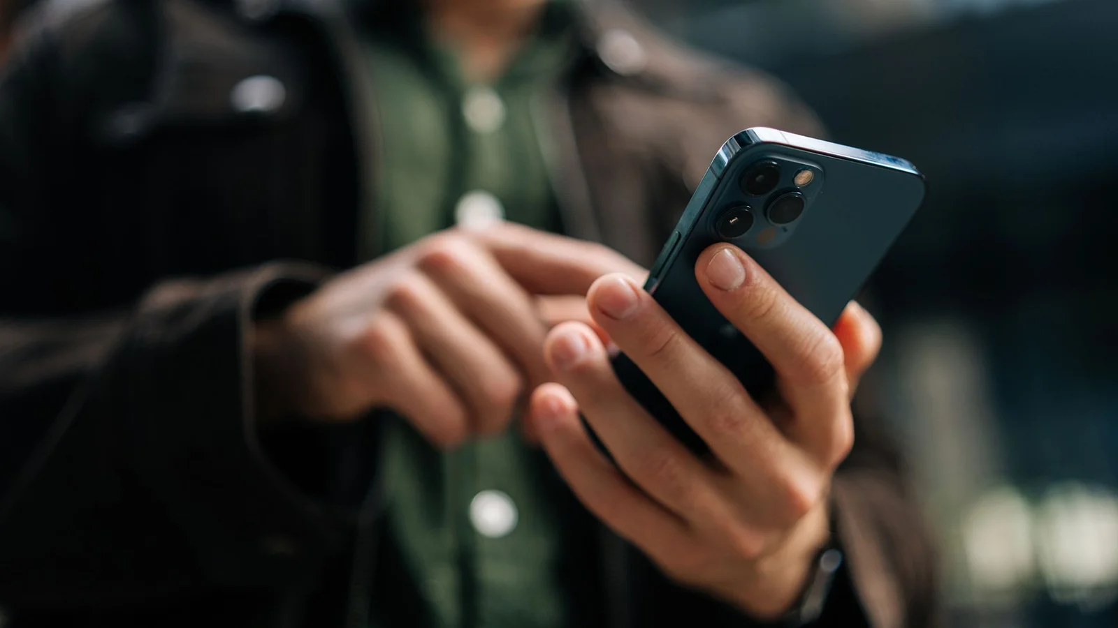 24 Hours with Google's On-Device AI: Privacy-First, Slower, Not a ChatGPT Killer
