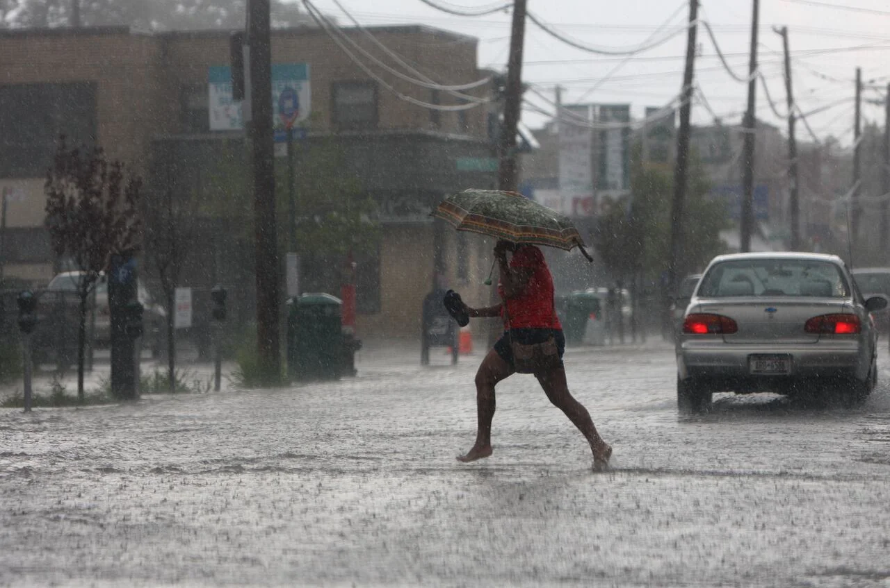 "Northeast Braces for Massive Winter Storm Threatening Flooding Across 30 States"