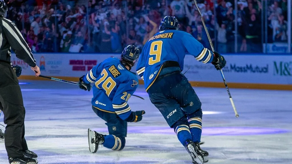 Thunderbirds pull off Calder Cup's biggest upset with OT win over Bruins