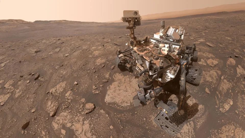 Curiosity uncovers Martian organics, hinting at ancient habitability
