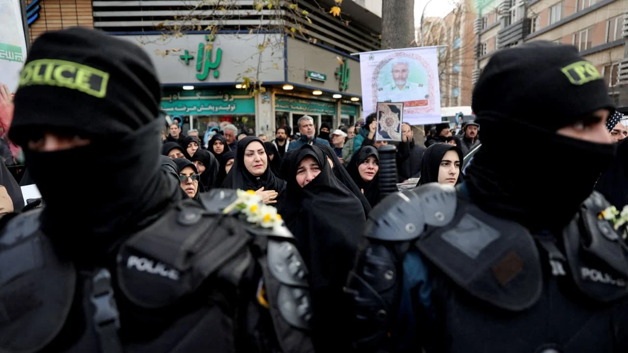 Iran Hangs January Protesters in Isfahan Square, Sparking Global Outcry