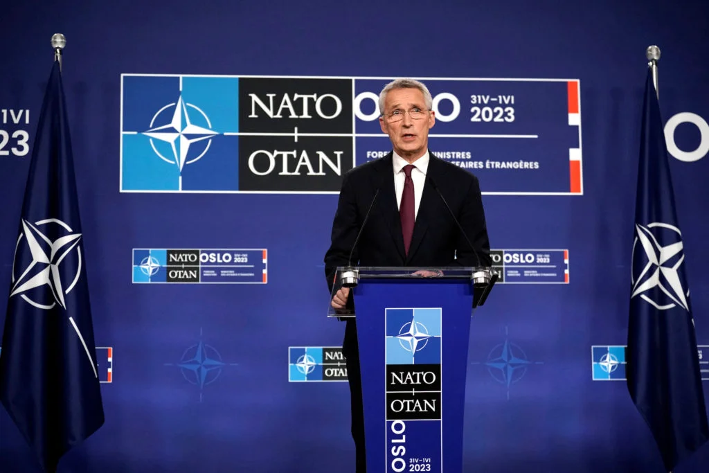 NATO Secretary-General Updates Biden on Ukrainian Counteroffensive Progress
