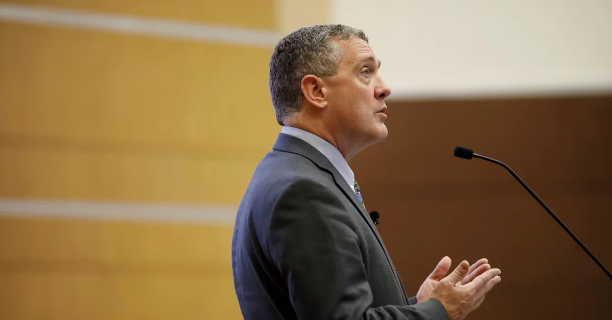 Fed's Bullard advocates for additional rate hikes to combat inflation.