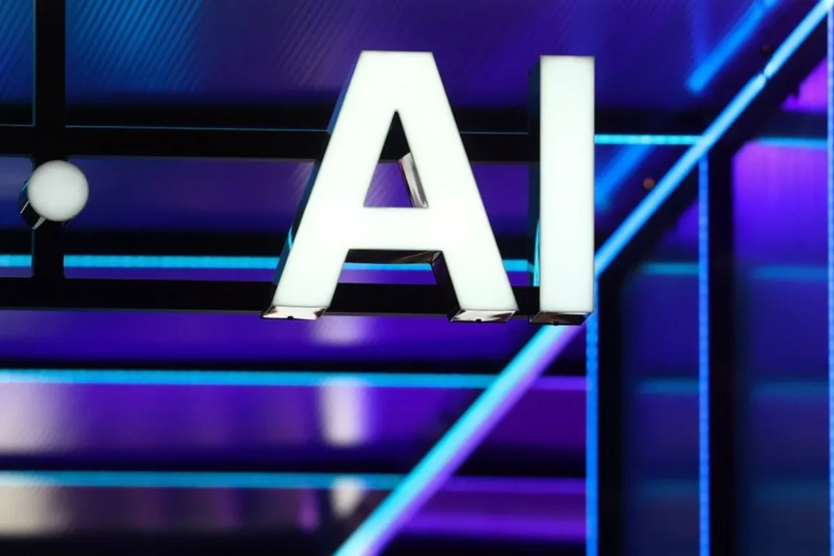 Hedge funds cool on chip names as AI hype wanes, marking a fourth straight week of selling