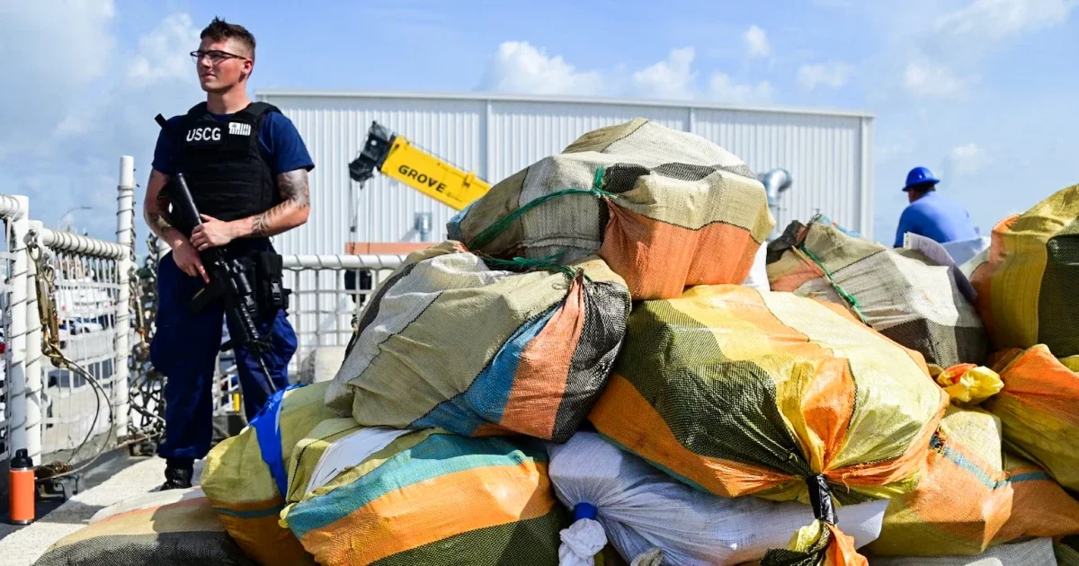 US Coast Guard seizes $186M worth of cocaine in Atlantic and Caribbean, offloads in Florida.