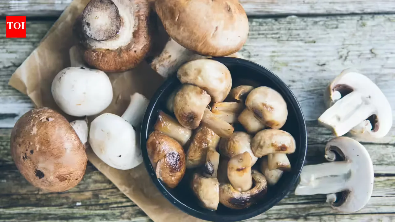 Sunlight-Soaked Mushrooms Pack 1200 IU Vitamin D per 100g