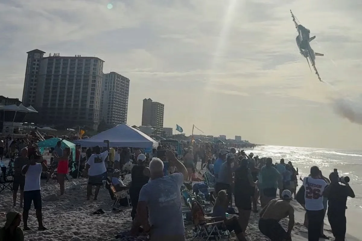 Blue Angels flyover labeled a 'mistake' as MAGA praise raises safety concerns