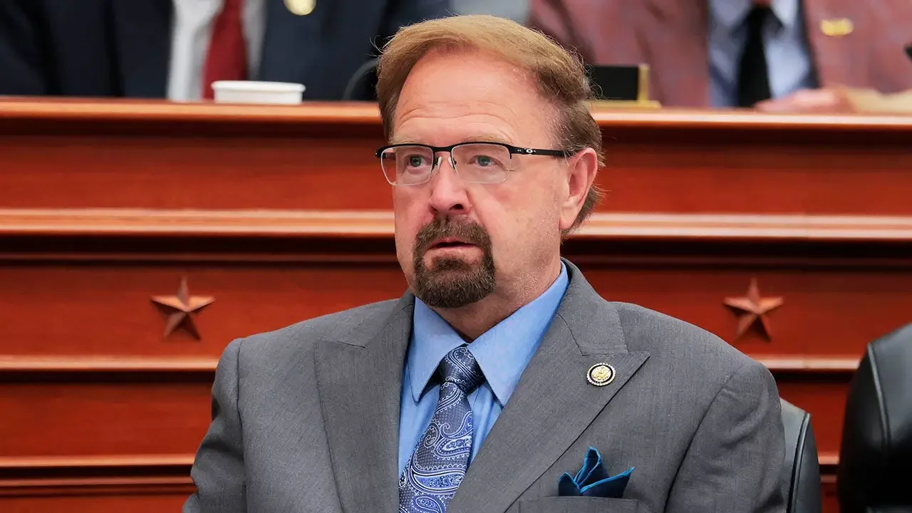 House censures Rep. Edwards over staffer misconduct findings