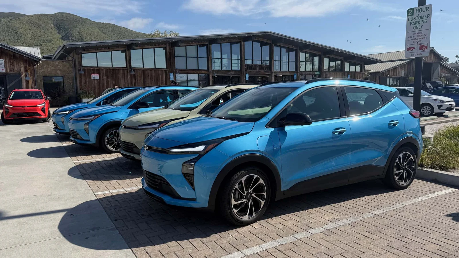 GM Leans on LMR Over LFP for High-Volume EVs
