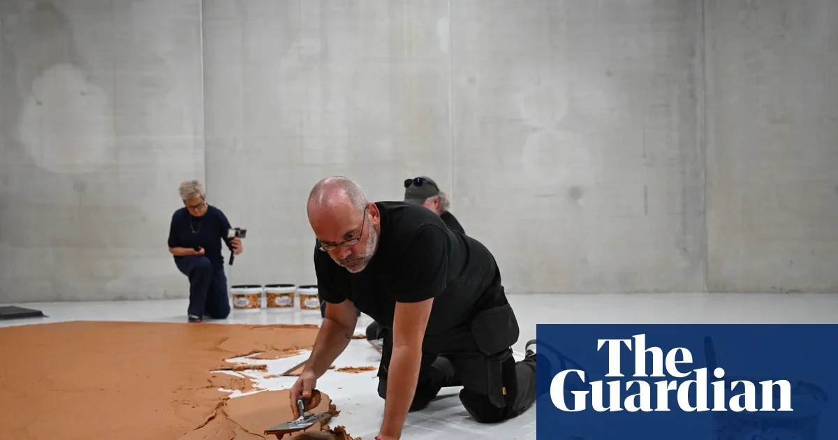 Rotterdam Gallery Recreates Peanut Butter Floor to Honor Wim Schippers