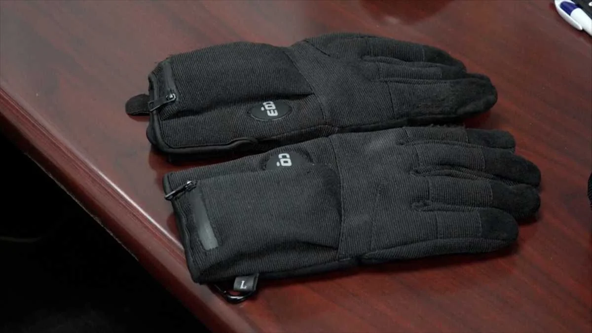 OPS Bans Shock Gloves for SROs Amid Parental Pushback