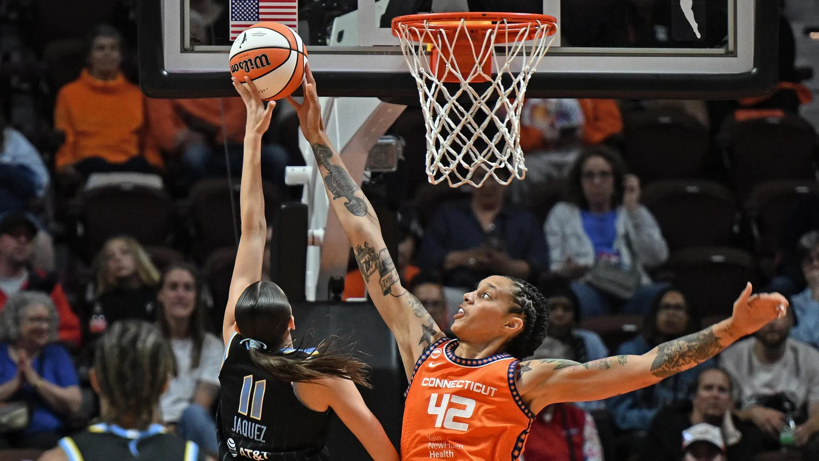 Griner Breaks WNBA Blocking Record in Sun's Dominant Win Over Sky