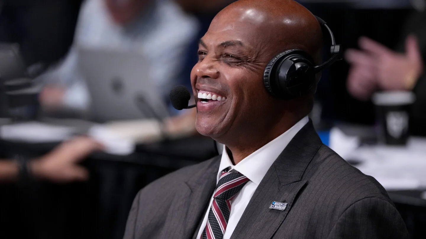 Barkley passes on Kelce-Swift wedding invite, opting to play golf