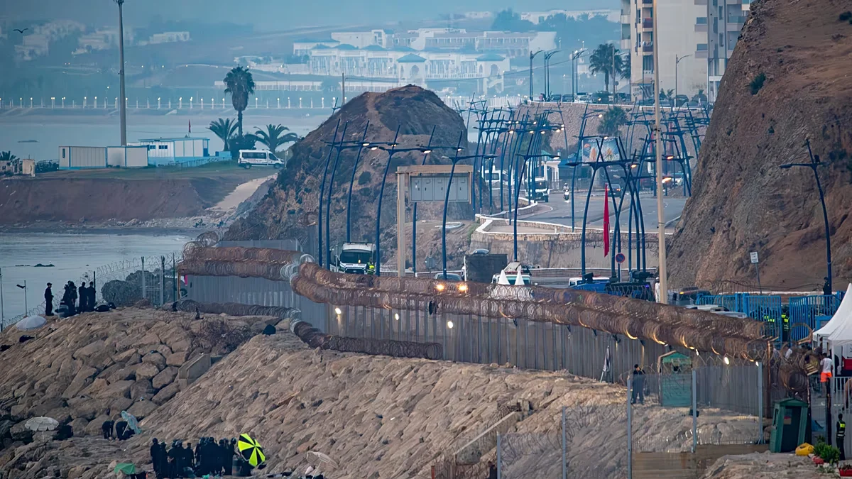 Morocco halts hundreds of migrants near Ceuta amid border crackdown