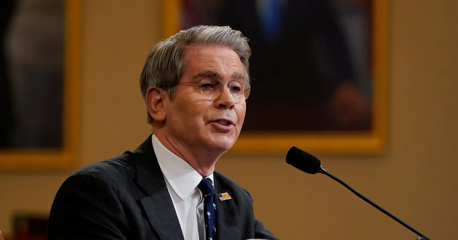 Treasury's Bessent Urges Comprehensive Review of Federal Reserve Policies and Operations