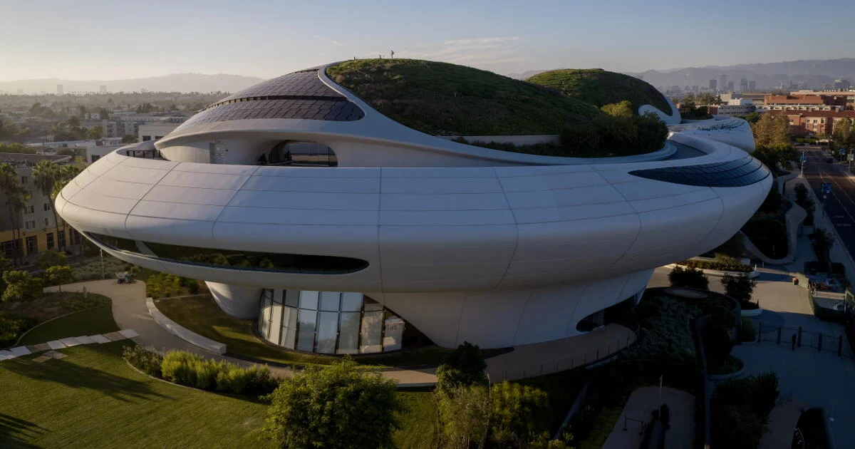 Green Hill, Bold Vision: The Lucas Museum's Controversial LA Arrival