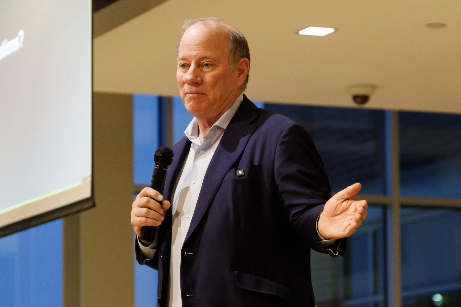Duggan exits Michigan governor race, reshaping the 2026 contest