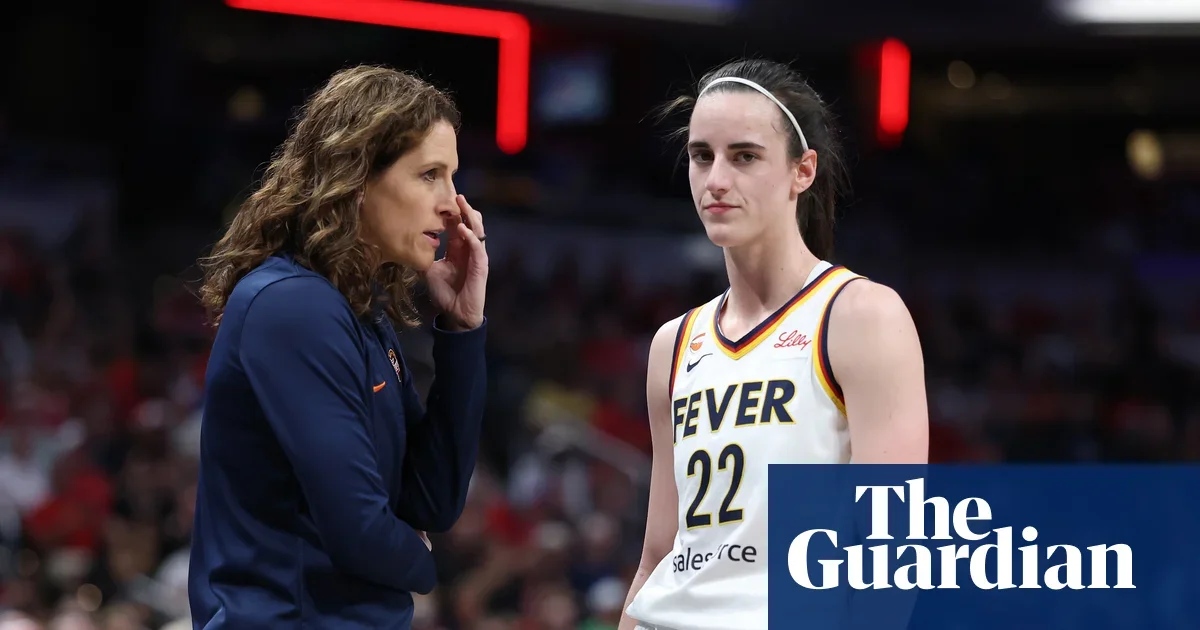 Fever coach calls officiating 'unacceptable' after uncalled hits on Caitlin Clark