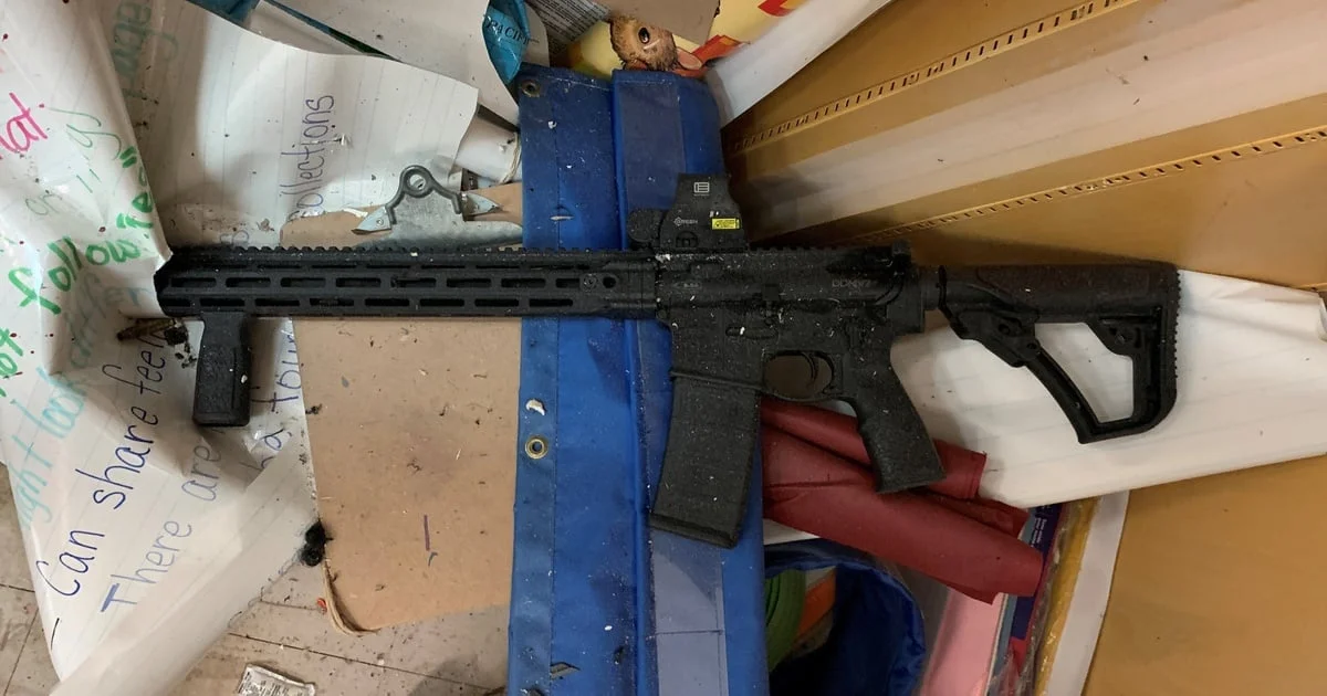 Police Fear Gunman's AR-15 Battle Rifle in Uvalde Shooting