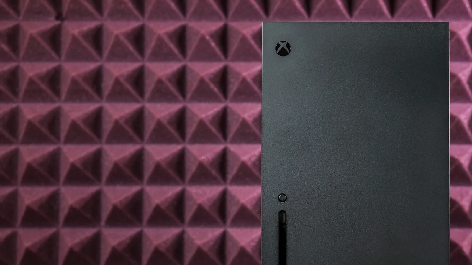 Five Laptops That Outperform the Xbox Series X in Real-World Gaming