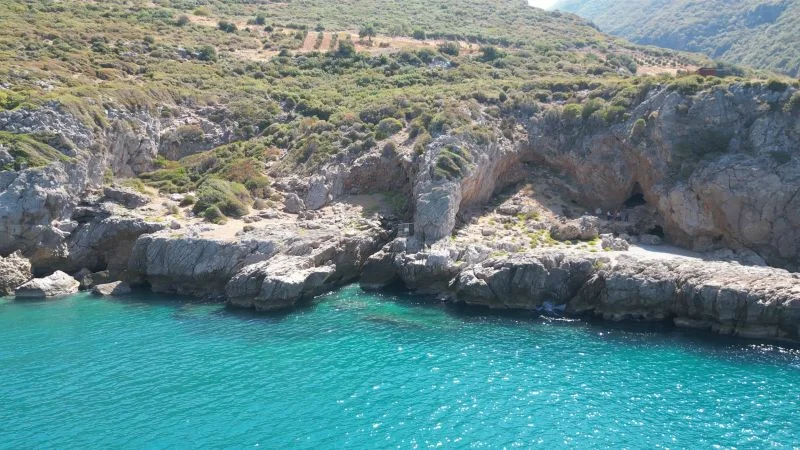 Ancient Turkish cave hints at cultural kinship between Neanderthals and Homo sapiens