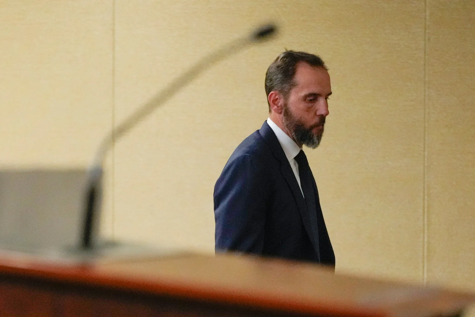 Trump Mar-a-Lago Security Aide Flips and Changes Testimony After Switching Lawyers