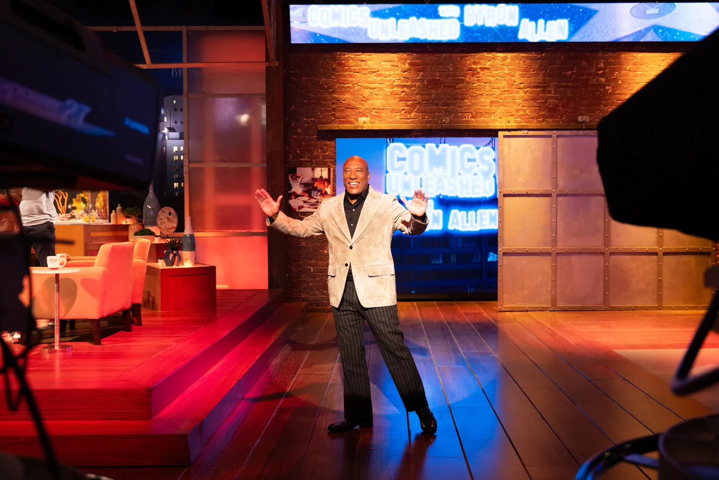 Allen taps CBS's late-night hour for a gentler Comics Unleashed panel