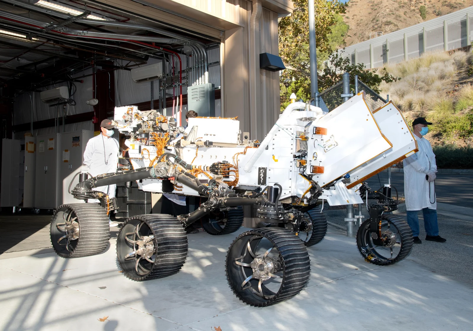 Billion-dollar question: repurposing Mars rover hardware for the Moon