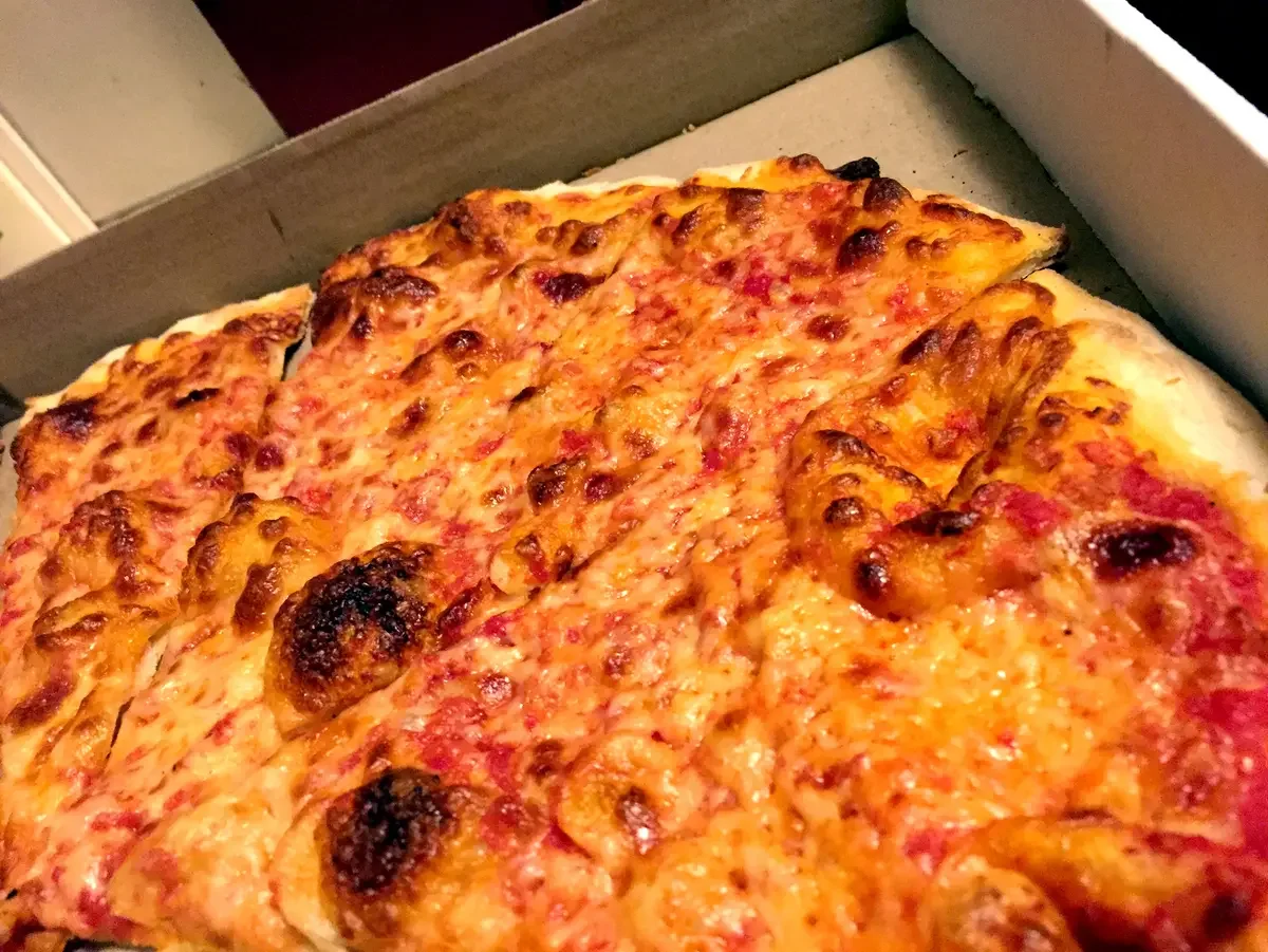 Pizza Hut Changes Hands in $2.7B Private-Equity Deal