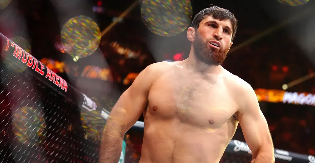 Ankalaev vows comeback after Pereira title KO, headlines UFC Abu Dhabi 2026