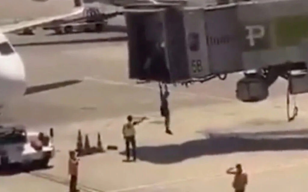 Israeli Passengers Arrested in Turkey for Disrupting Flight and Harassing Attendant