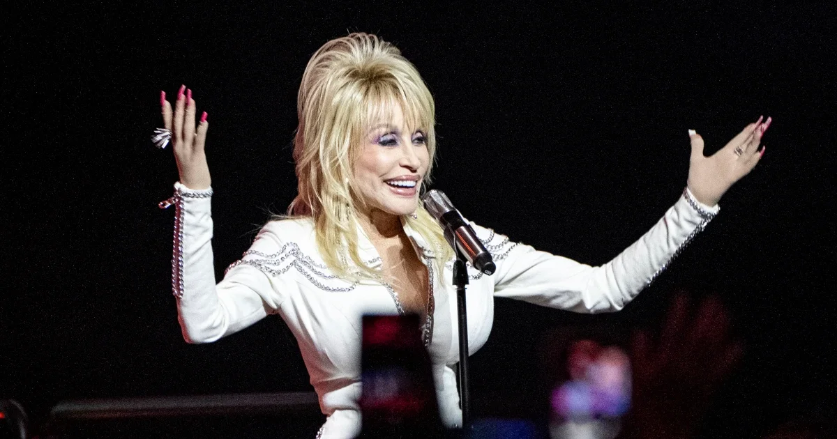 Nashville Airport May Take Dolly Parton's Name as Tribute
