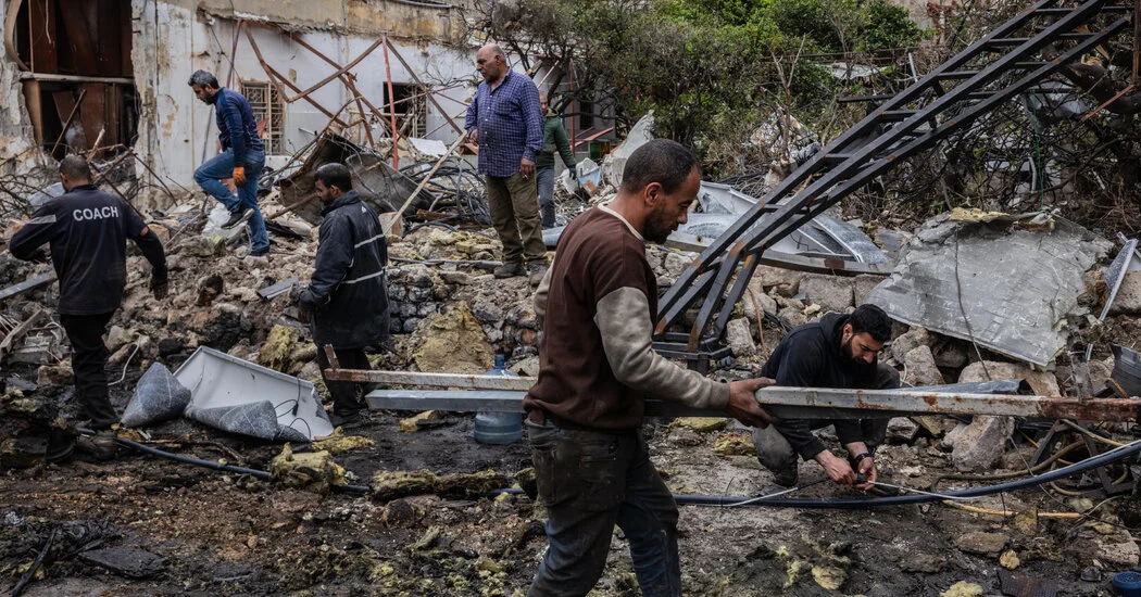 Israel Weighs Short-Term Lebanon Cease-Fire After Historic Talks