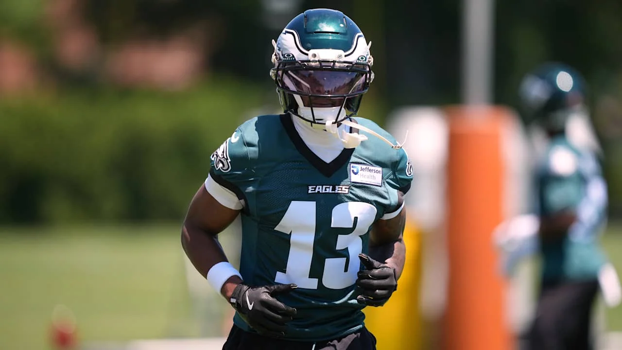 Minicamps reveal ripple effects: Mahomes extension, WR reshuffles, and backfield bets
