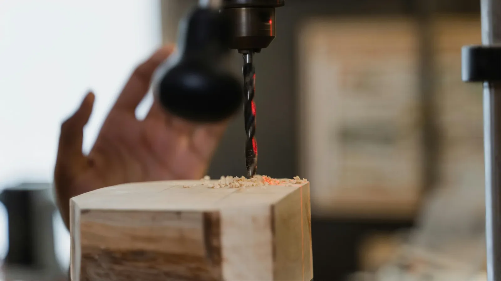 Sun-Powered Wood: Engineered Timber Stores Solar Heat and Generates Power