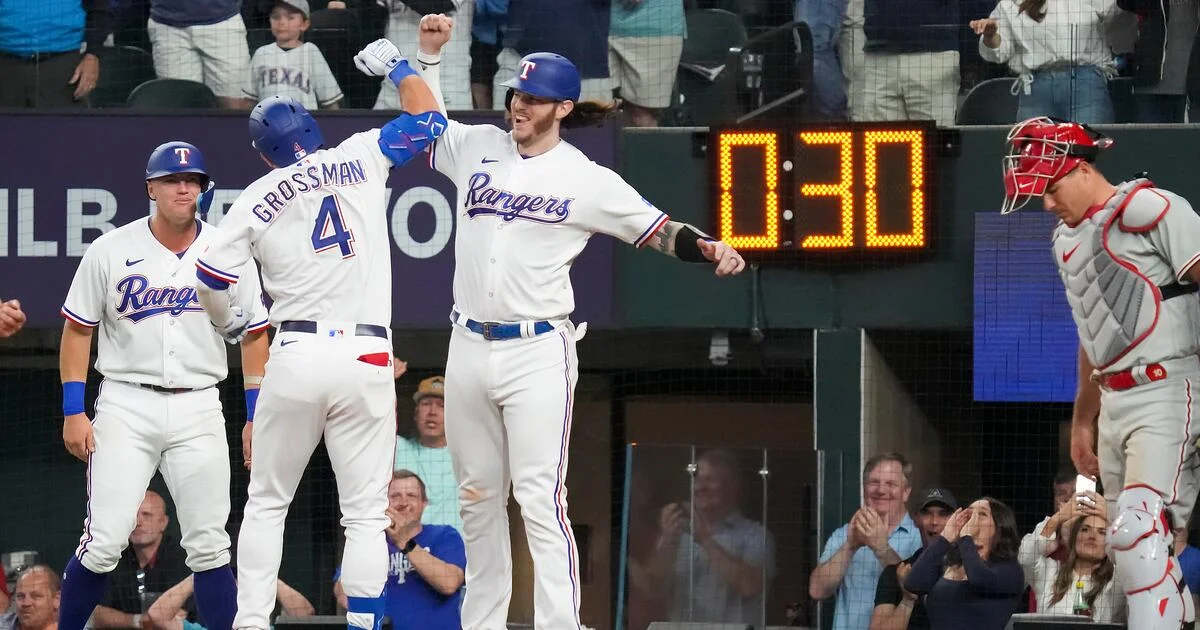 "Texas Rangers' Jacob deGrom struggles in debut against Phillies"