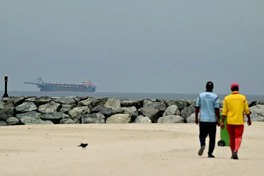 Hormuz Minefield: How Iran's Strait Tactics Challenge Global Law and Trade