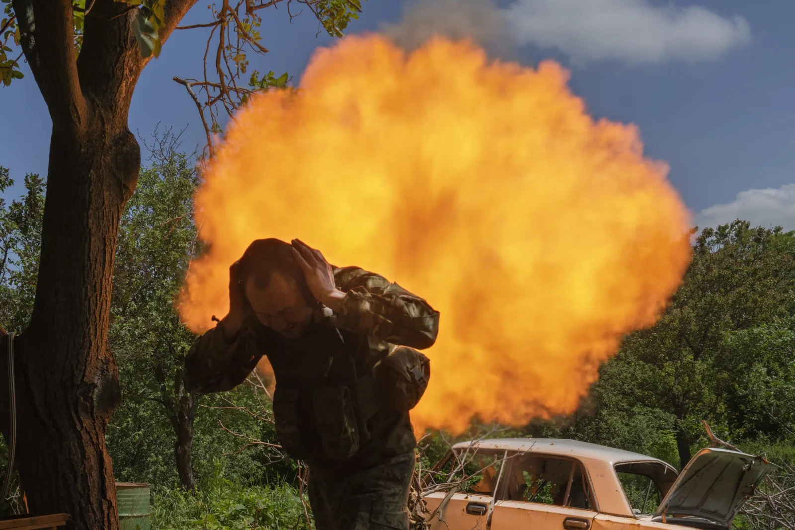 Ukraine and Russia continue clashes in Bakhmut.