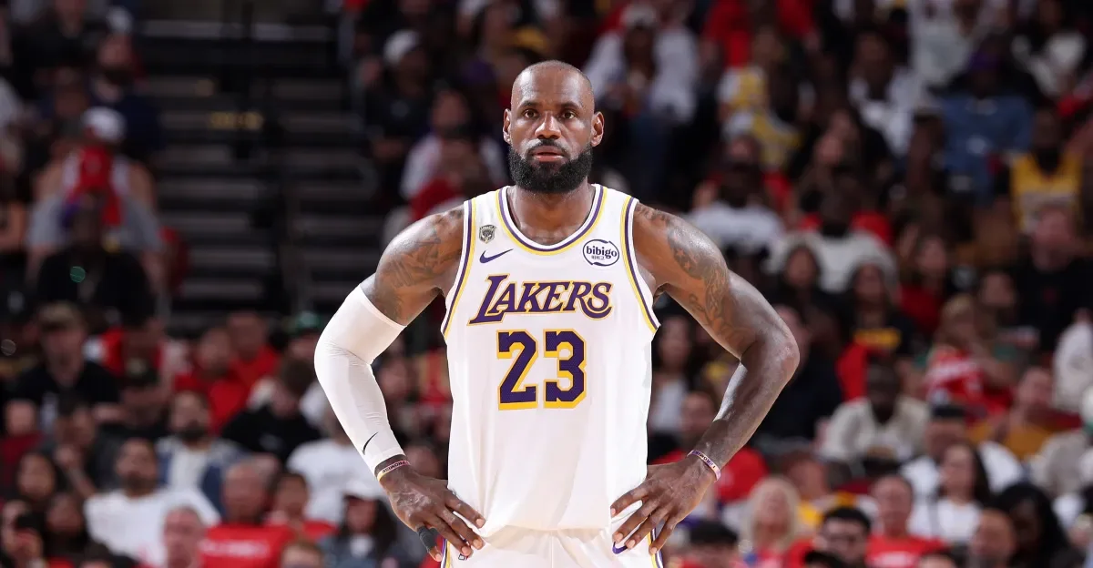 Lakers' Game 4 setback: turnovers and controversial calls derail bid to close out Rockets