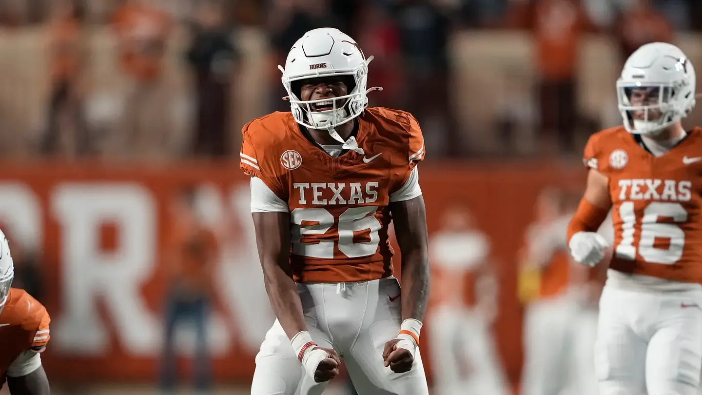 Texas Dismisses Starting LB Ahead of Ohio State Showdown