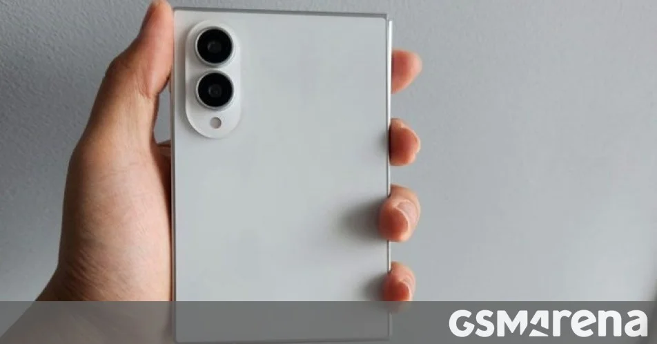 Samsung's Foldable Trio Emerges in Fresh Colors and Large Storage Leaks